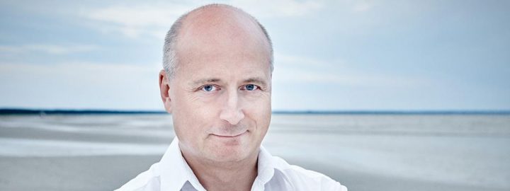 Philharmonia Orchestra – Paavo Järvi & Viktoria Mullova in Leicester